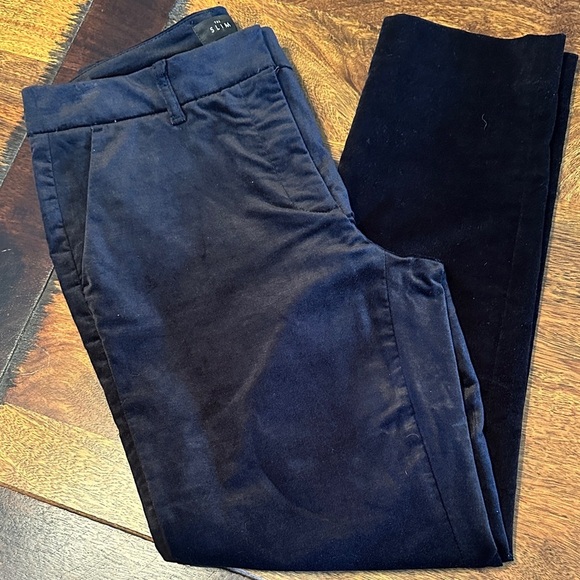 White House Black Market Pants - White House Black Market The Slim pants size 4 pants EUC